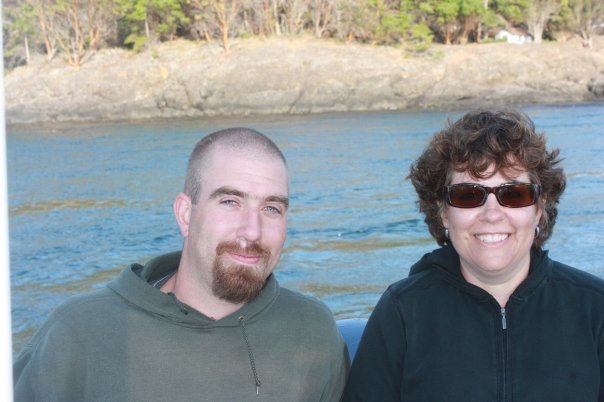 TJ Mutchler & mom Leslie Mutchler in 2009